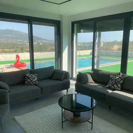 Bellevue Villa *